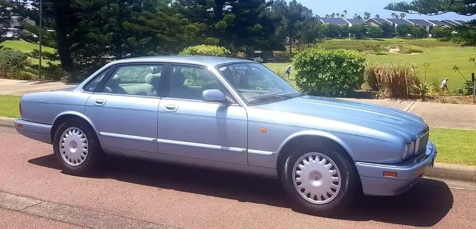 1994 Jaguar XJ 6 Sedan